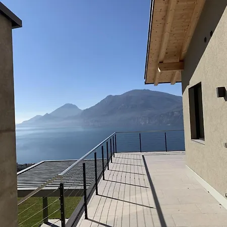 Sopralago Ein Ferienhaus Mit Grandiosem Weitblick Von Norden Bis Sueden Des Gardasees *