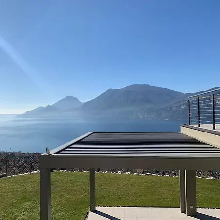Sopralago Ein Ferienhaus Mit Grandiosem Weitblick Von Norden Bis Sueden Des Gardasees Holiday home Malcesine
